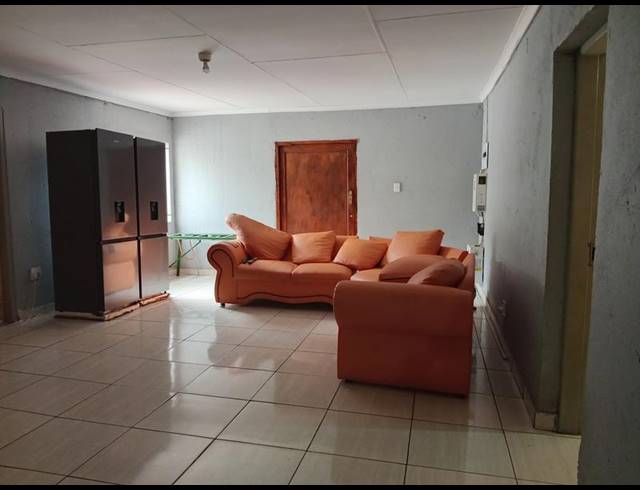 31 BEDROOM HOUSE FOR SALE IN VANDERBIJLPARK SE 7